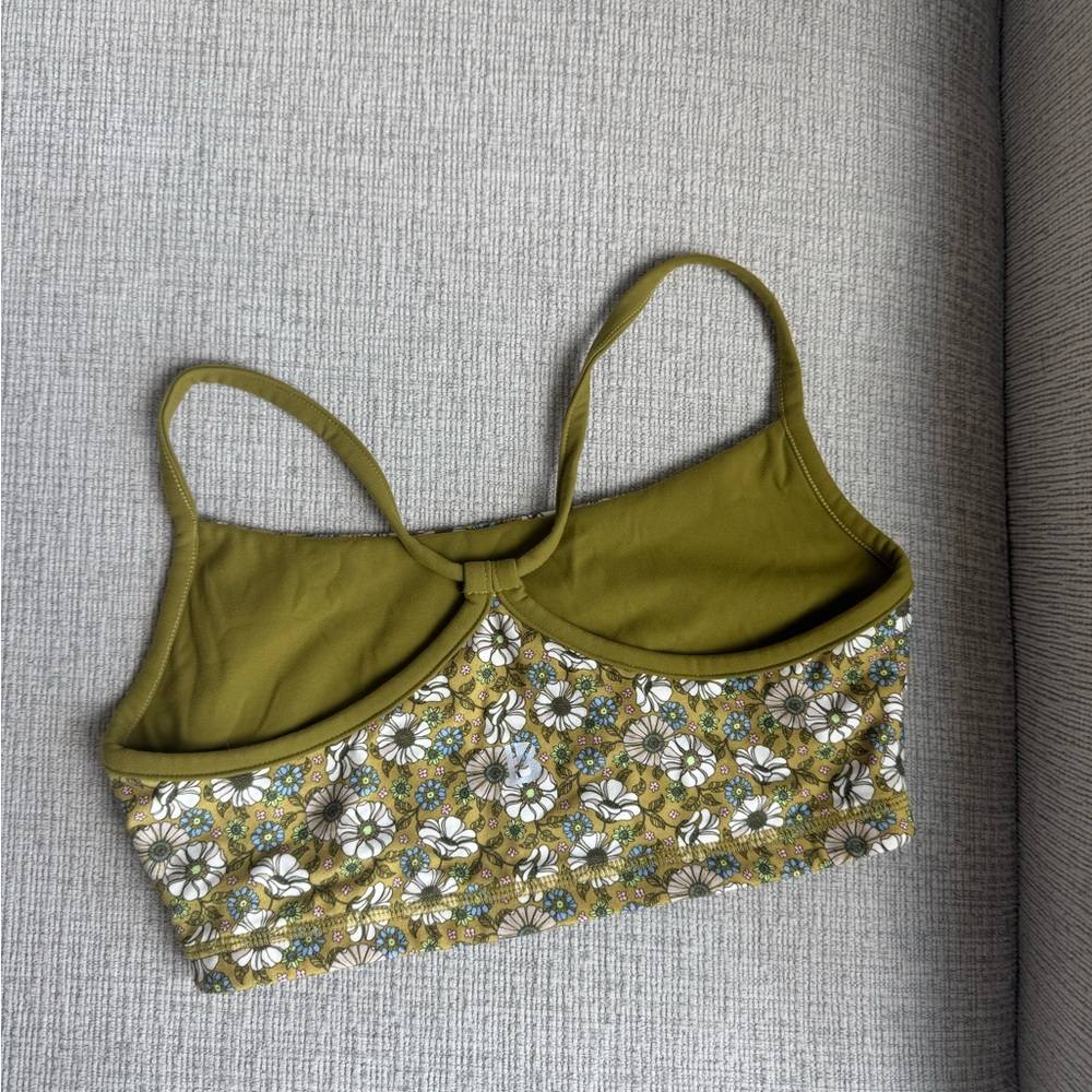 BuffBunny Floral Sports Bra - Picture 2 of 4
